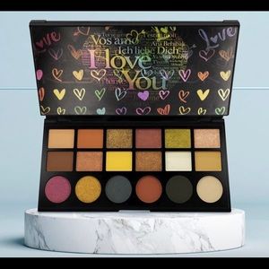 Gold/shimmers eyeshadow palette